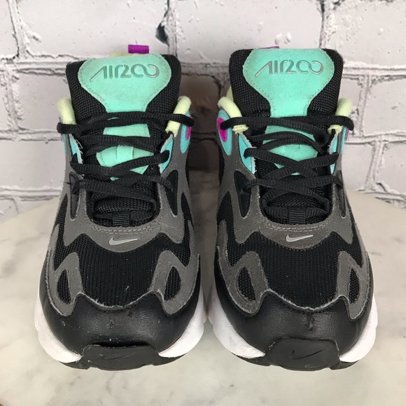 Nike Air Max 200 Thunder Kids Unisex Grey Aurora Sneakers Size 5Y AT5627-004 - Picture 2 of 13